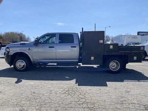 Used 2023 RAM 3500 Tradesman w/ Max Tow Package image 5