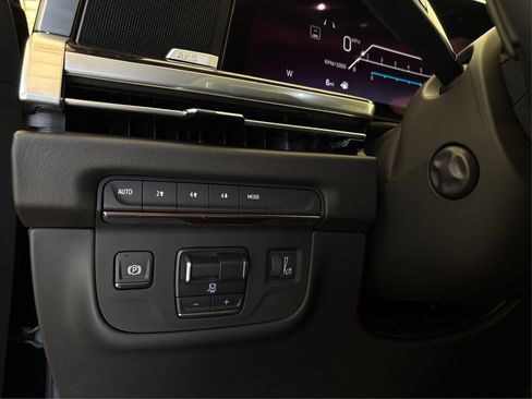 New 2026 Cadillac Escalade ESV Luxury AWD/4WD image 20