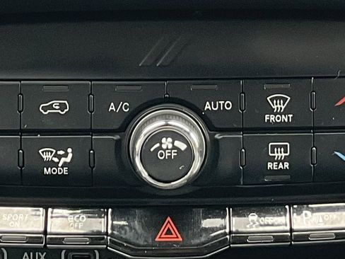 Used 2021 Dodge Durango GT w/ Blacktop Package AWD/4WD image 15