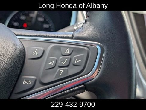 Used 2020 Chevrolet Equinox Premier FWD image 26