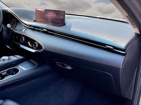 Used 2025 Genesis GV70 2.5T AWD/4WD image 26