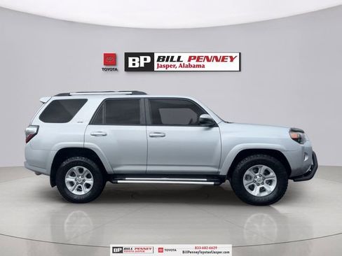 Used 2019 Toyota 4Runner SR5 image 6
