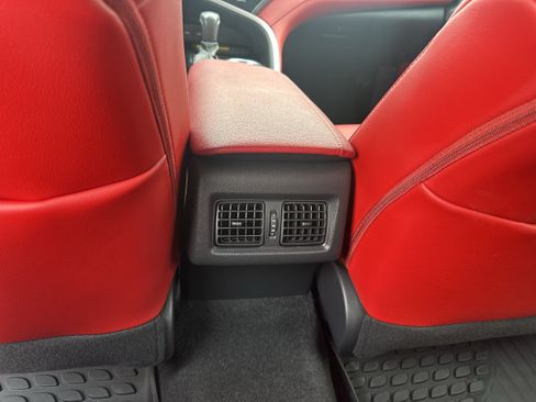 Used 2020 Toyota Camry XSE FWD image 18