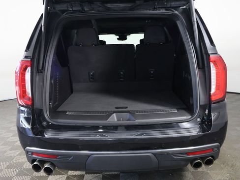 Used 2023 GMC Yukon XL Denali Ultimate AWD/4WD image 26