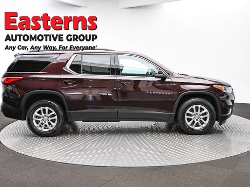 Used 2021 Chevrolet Traverse LT AWD/4WD image 4