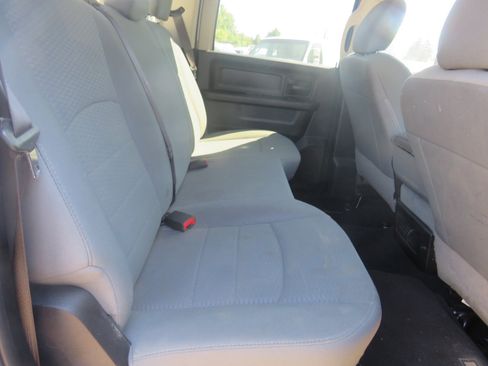 Used 2018 RAM 3500 Tradesman w/ Chrome Appearance Group image 27