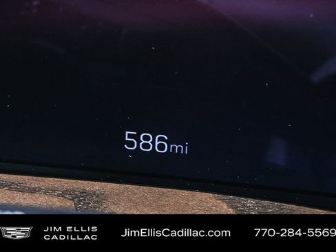 Certified 2025 Cadillac Escalade ESV Sport Platinum w/ LPO, ONYX Package image 6