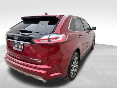 Used 2019 Ford Edge Titanium w/ Equipment Group 301A FWD image 5