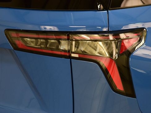 New 2027 Chevrolet Equinox ACTIV AWD/4WD image 21