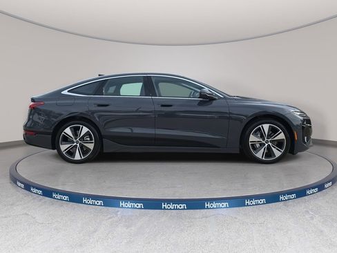 Certified 2025 Audi A6 e-tron Premium Plus w/ Premium Plus image 4