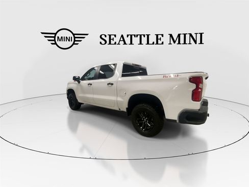 Used 2023 Chevrolet Silverado 1500 LT Trail Boss w/ Convenience Package II AWD/4WD image 8