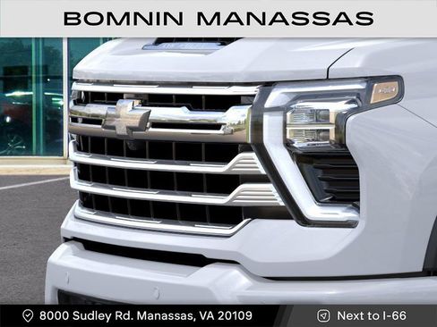 New 2026 Chevrolet Silverado 3500 High Country w/ High Country Premium Package image 13