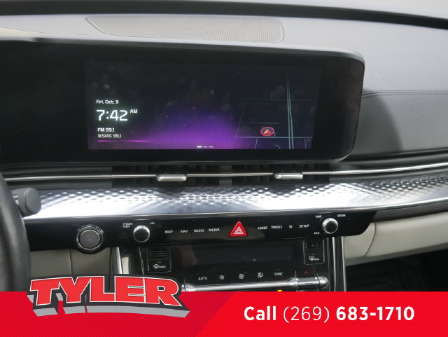 Used 2024 Kia Carnival SX Prestige FWD image 47