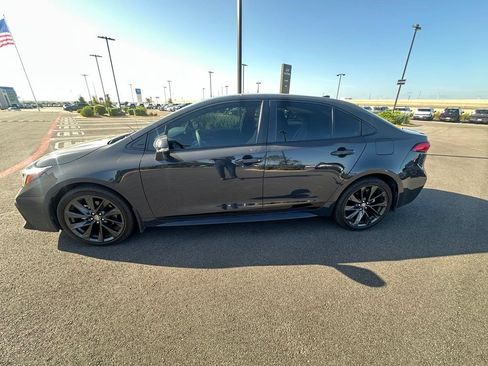 Used 2024 Toyota Corolla SE FWD image 6