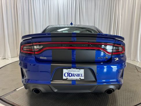 Used 2022 Dodge Charger SRT Hellcat RWD image 32