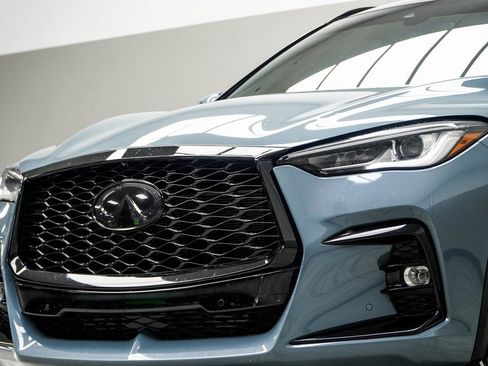 Used 2023 INFINITI QX50 Sport image 2