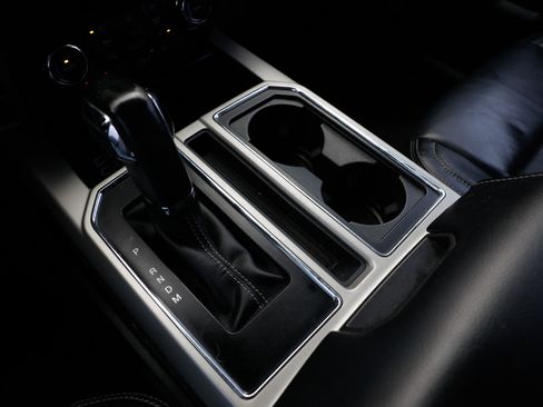 Used 2019 Ford F150 Lariat image 42