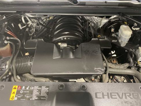 Used 2018 Chevrolet Tahoe LS w/ Enhanced Driver Alert Package image 9