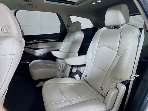 Used 2019 Buick Enclave Essence w/ Trailering Package, 5000 lbs. AWD/4WD image 23