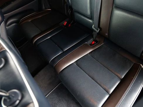 Used 2014 Jeep Grand Cherokee Overland w/ Advanced Technology Group image 13