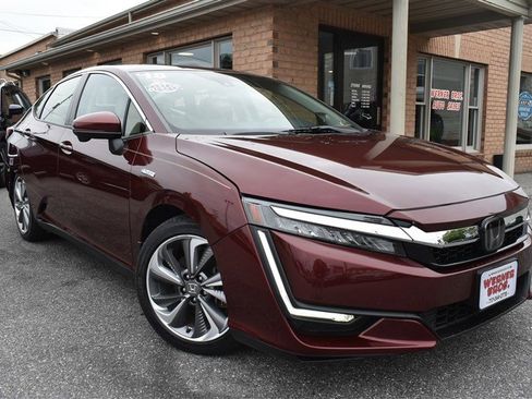 Used 2018 Honda Clarity Touring image 1