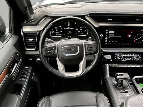 Used 2026 GMC Sierra 1500 Denali AWD/4WD image 9