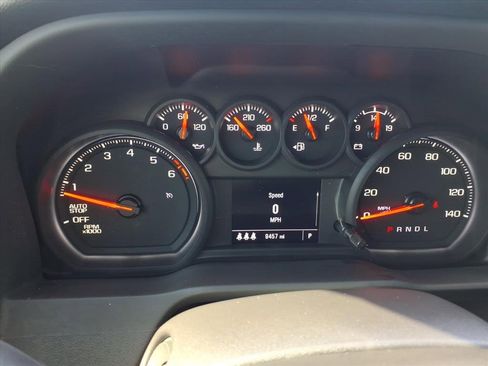 Used 2024 Chevrolet Silverado 1500 Custom Trail Boss w/ LPO, Dark Essentials Package image 24