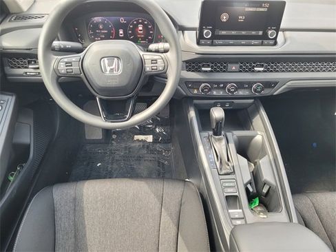 New 2025 Honda Accord SE image 19
