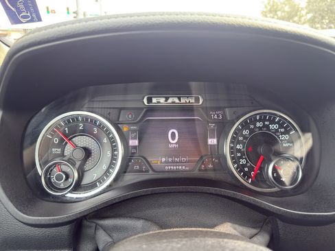 Used 2020 RAM 1500 Laramie image 20