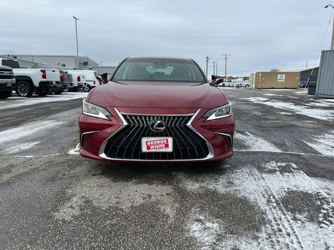 Used 2024 Lexus ES 350 w/ Premium Package image 9