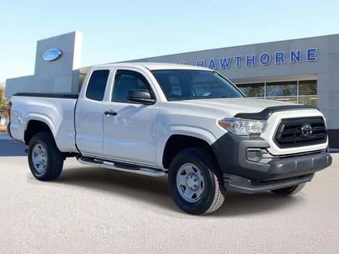 Used 2020 Toyota Tacoma SR RWD image 1
