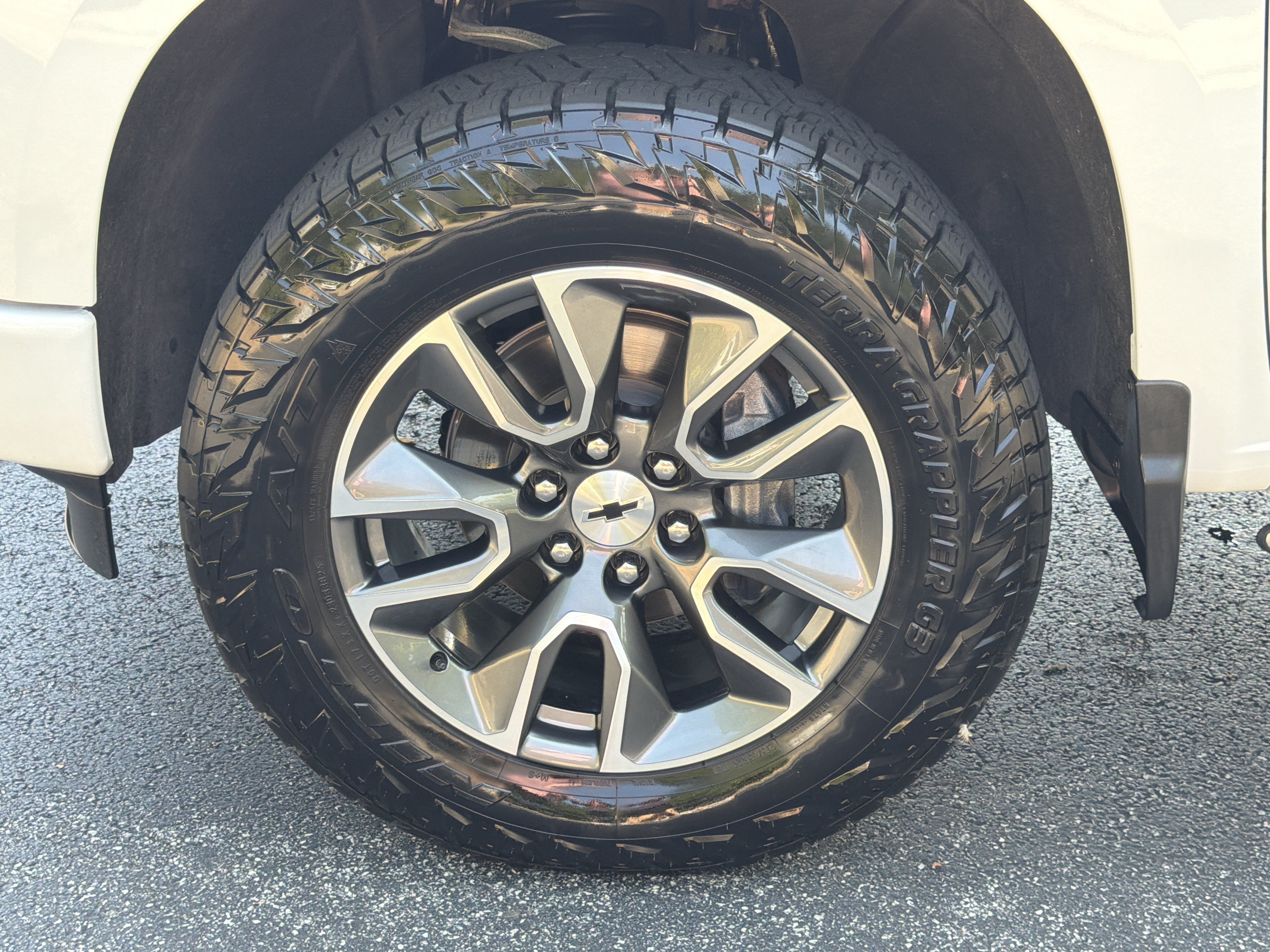 Used 2025 Chevrolet Silverado 1500 RST w/ RST All Star Premium Package AWD/4WD image 11