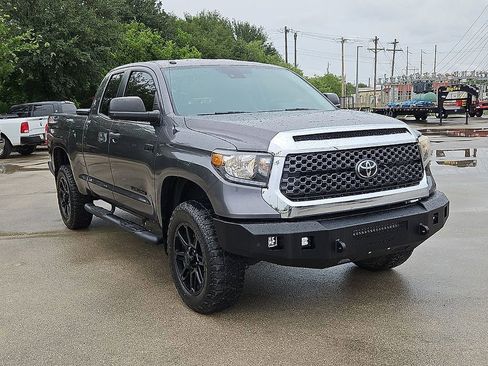Used 2019 Toyota Tundra SR5 AWD/4WD image 11