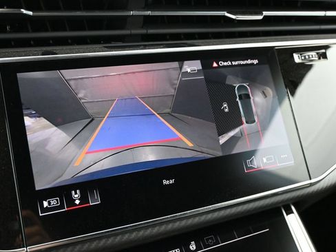 New 2026 Audi SQ8 Premium Plus AWD/4WD image 11