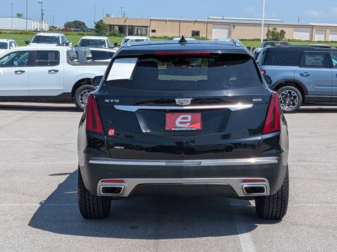 Used 2023 Cadillac XT5 Premium Luxury AWD/4WD image 6