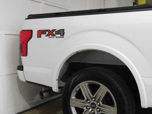Used 2018 Ford F150 Lariat w/ Equipment Group 502A Luxury AWD/4WD image 11