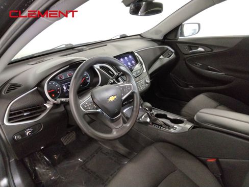 Used 2023 Chevrolet Malibu LT image 25