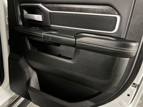 Used 2024 RAM 2500 Big Horn image 28