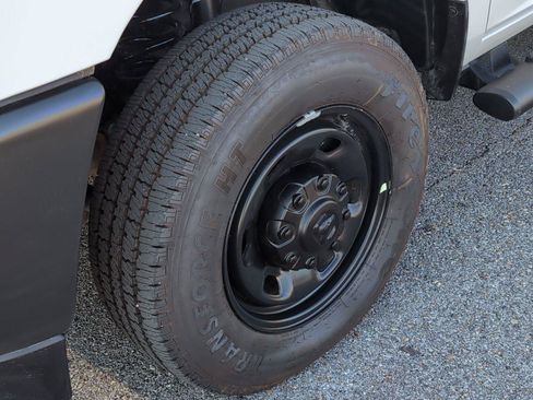 New 2026 RAM 2500 Tradesman AWD/4WD image 33