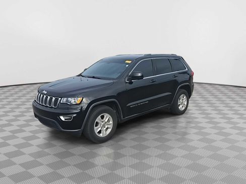Used 2017 Jeep Grand Cherokee Laredo w/ Quick Order Package 2BE RWD image 4