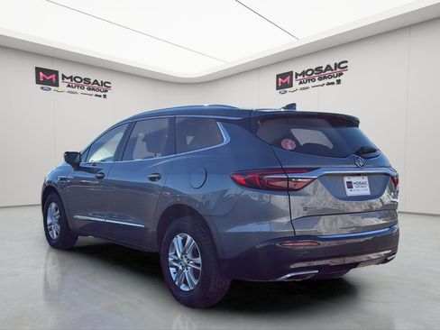 Used 2020 Buick Enclave Essence w/ Sound and Sites Package image 5