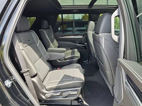 New 2026 Cadillac Escalade Sport AWD/4WD image 12