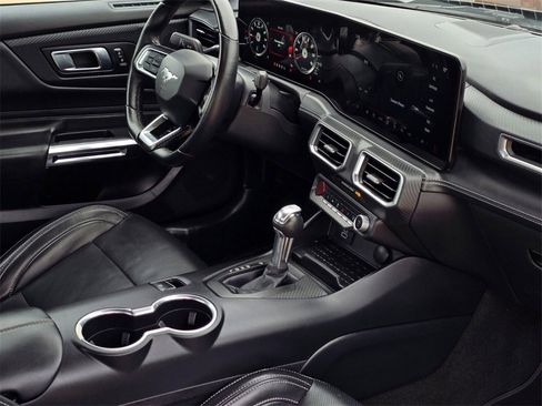 Used 2024 Ford Mustang Premium image 28