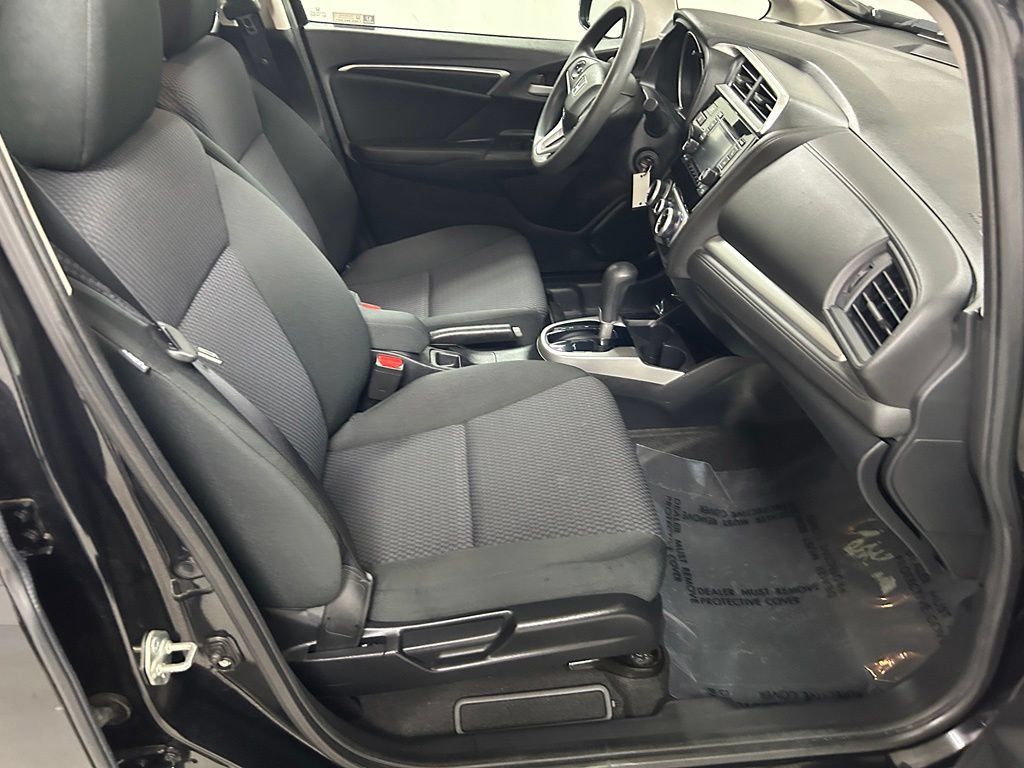 Used 2019 Honda Fit LX image 13