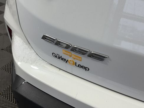 Used 2020 Ford Edge Titanium w/ Equipment Group 301A image 16