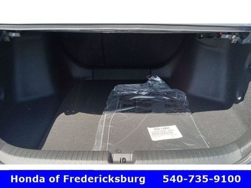 Certified 2025 Honda Accord SE image 30