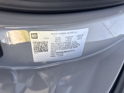 Used 2024 Chevrolet Corvette Stingray Preferred Cpe w/ Z51 Performance Package image 38