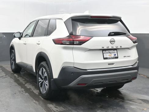 Certified 2023 Nissan Rogue SV image 6