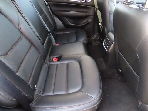 Used 2023 MAZDA CX-5 AWD 2.5 S w/ Premium Package image 12