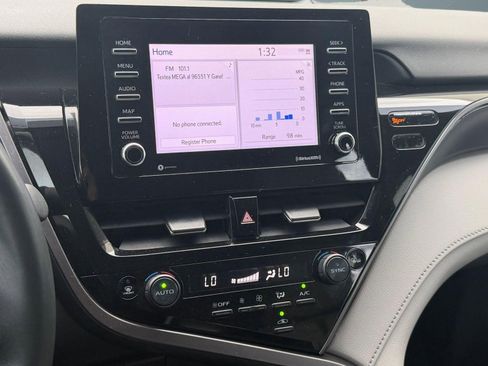 Used 2023 Toyota Camry SE image 25